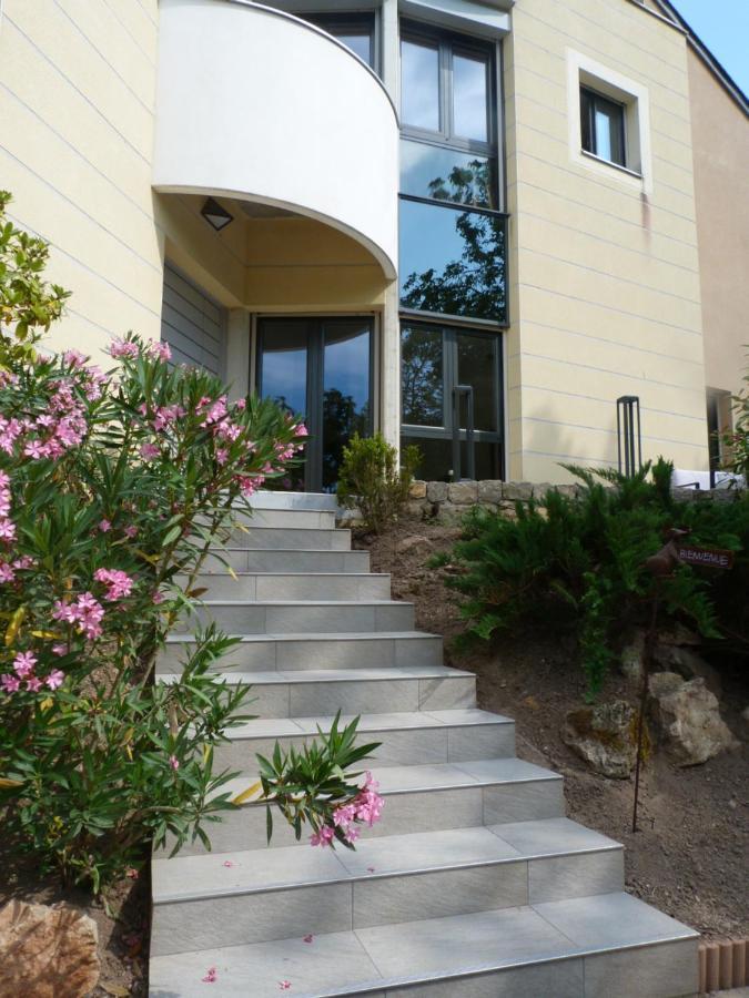 La Desirade Bed & Breakfast Salles-la-Source Ngoại thất bức ảnh