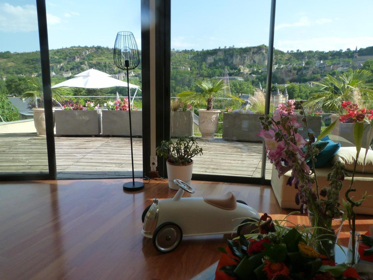La Desirade Bed & Breakfast Salles-la-Source Ngoại thất bức ảnh